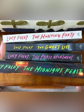 Lucy Foley Book Bundle